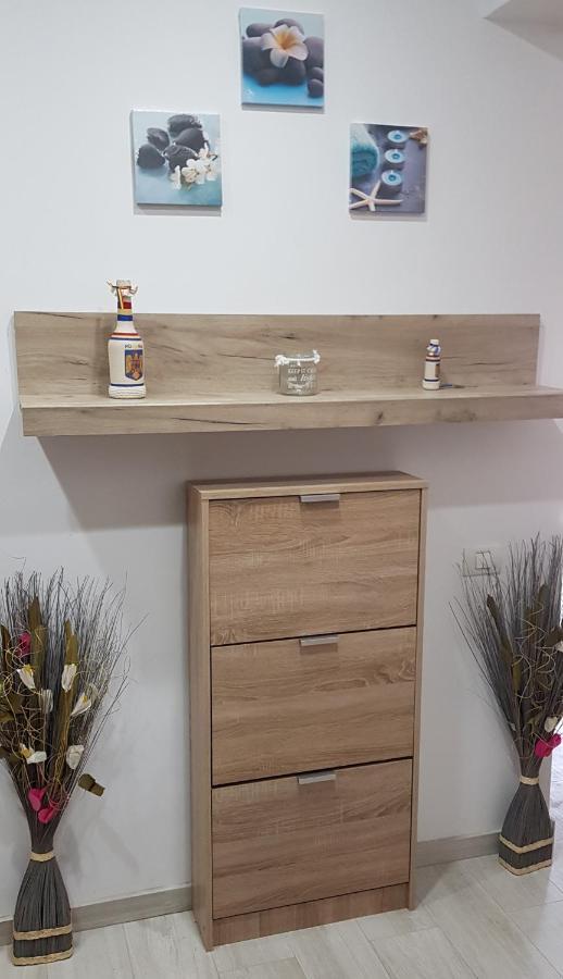 Apartament Deea Năvodari Exteriör bild