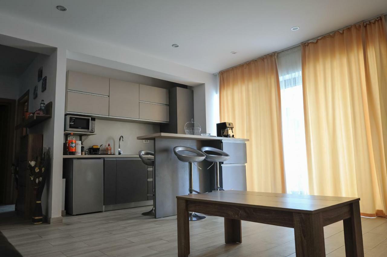 Apartament Deea Năvodari Exteriör bild